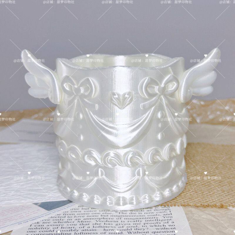 Angel Wings Relief Makeup Brus - Luxury Skincare And Makeup Brands recensione e prezzo