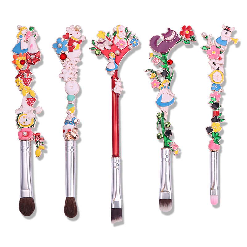 Luxury 5PCS/SET Makeup Brushes - Luxury Skincare And Makeup Brands recensione e prezzo
