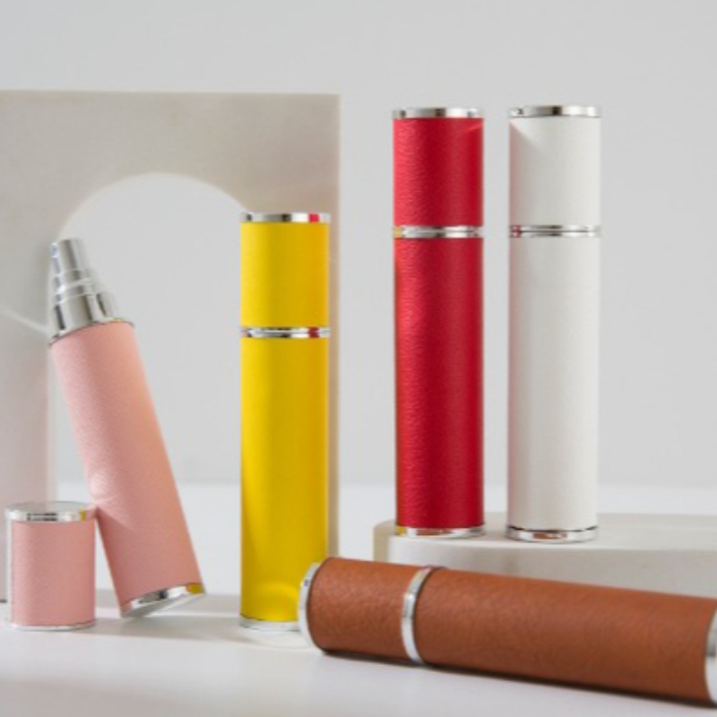Luxury Leather Wrapped 10ml Gl - Luxury Skincare Containers recensione e prezzo